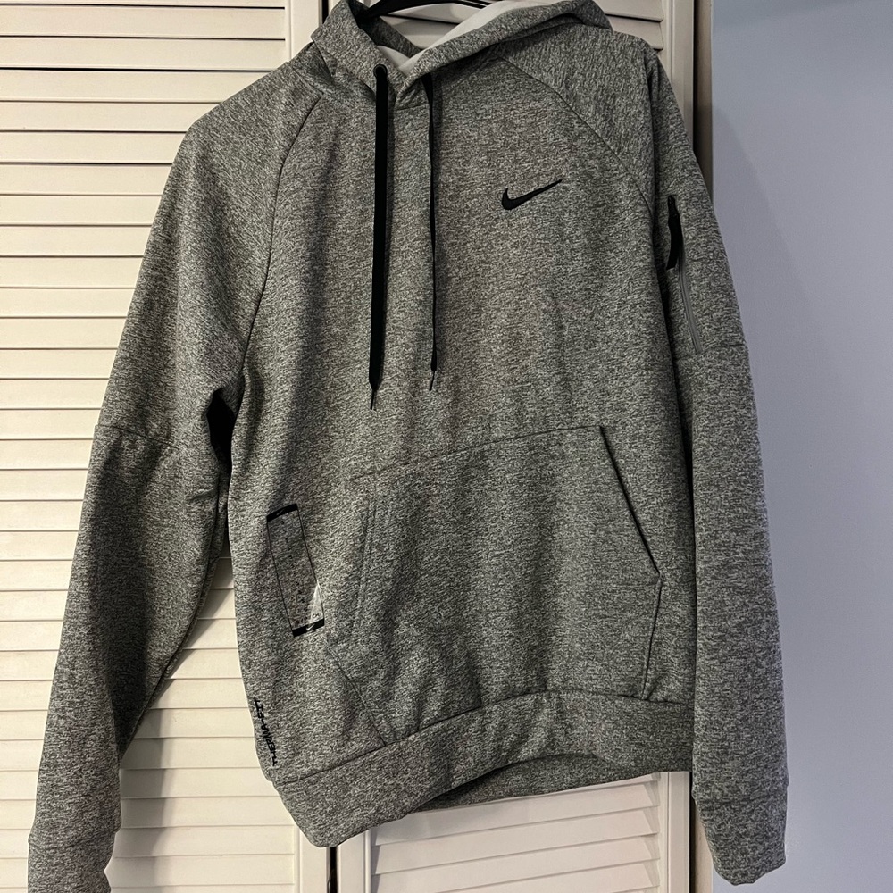 grey nike hoodie